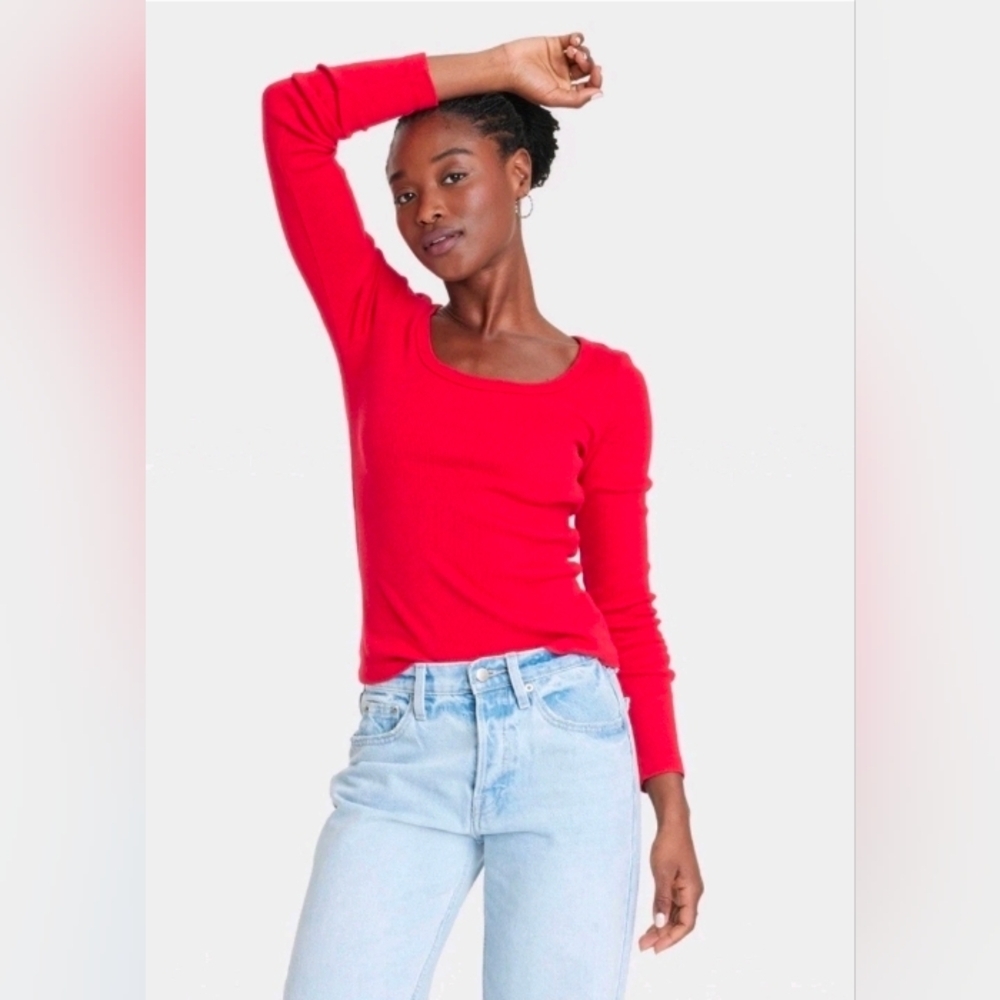 Universal Thread Women's Long Sleeve Rib T-Shirt